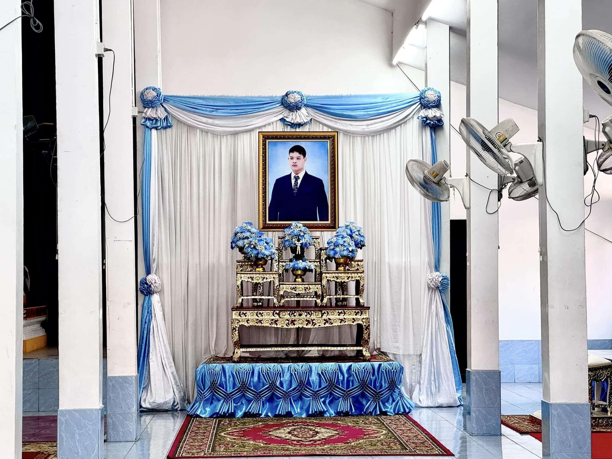 พิธีเจริญพระพุทธมนต์ถวายพระราชกุศล เนื่องในโอกาสวันคล้ายวันประสูติ สมเด็จพระเจ้าลูกยาเธอ เจ้าฟ้าทีปังกรรัศมีโชติ..คลิก
