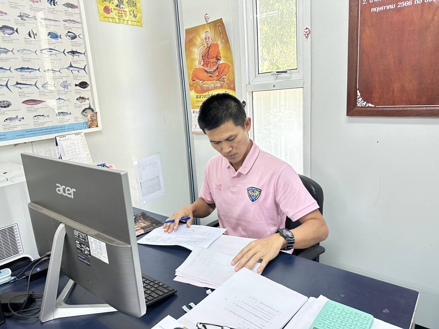 ประชุมคณะกรรมการขับเคลื่อนนโยบายของกรมประมง ในพื้นที่จังหวัดศรีสะเกษ..คลิก