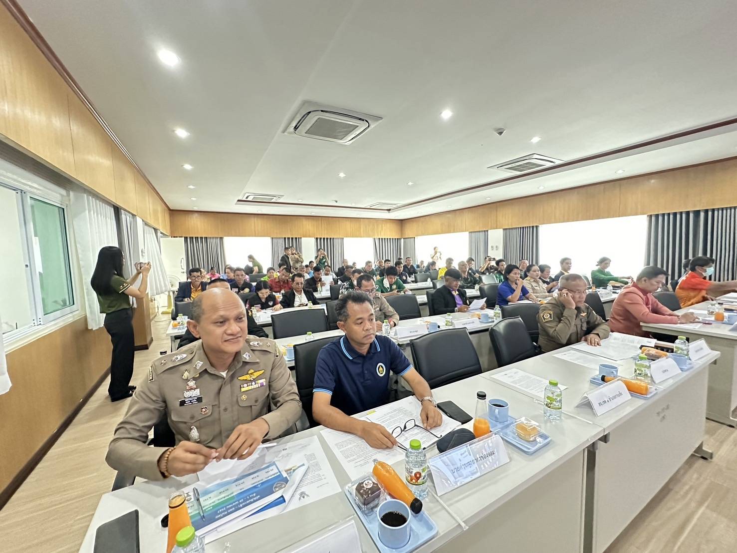 ประชุมอำเภอกาบเชิง