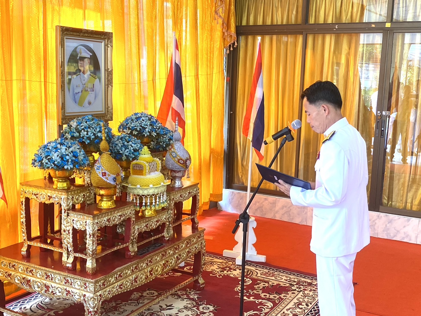 ายประชุม ดวนใหญ่ ประมงจังหวัดหนองบัวลำภู พร้อมด้วย นายสมจิตร์ พงษ์กุมมา หัวหน้ากลุ่มบริหารจัดการด้านการประมง นางถนอมขวัญ นอศรี หัวหน้ากลุ่มบริหารและยุทธศาสตร์และนายไพศาล ศรีคูณ นักวิชาการประมง ร่วมพิธีเจริญพระพุทธมนต์และพิธีทำบุญตักบาตรเฉลิมพระเกียรติสมเด็จพระเจ้าลูกยาเธอ เจ้าฟ้าทีปังกรรัศมีโชติมหาวชิโรตตมางกูร สิริวิบูลยราชกุมาร เนื่องในโอกาสวันคล้ายวันประสูติ 29 เมษายน 2567..คลิก