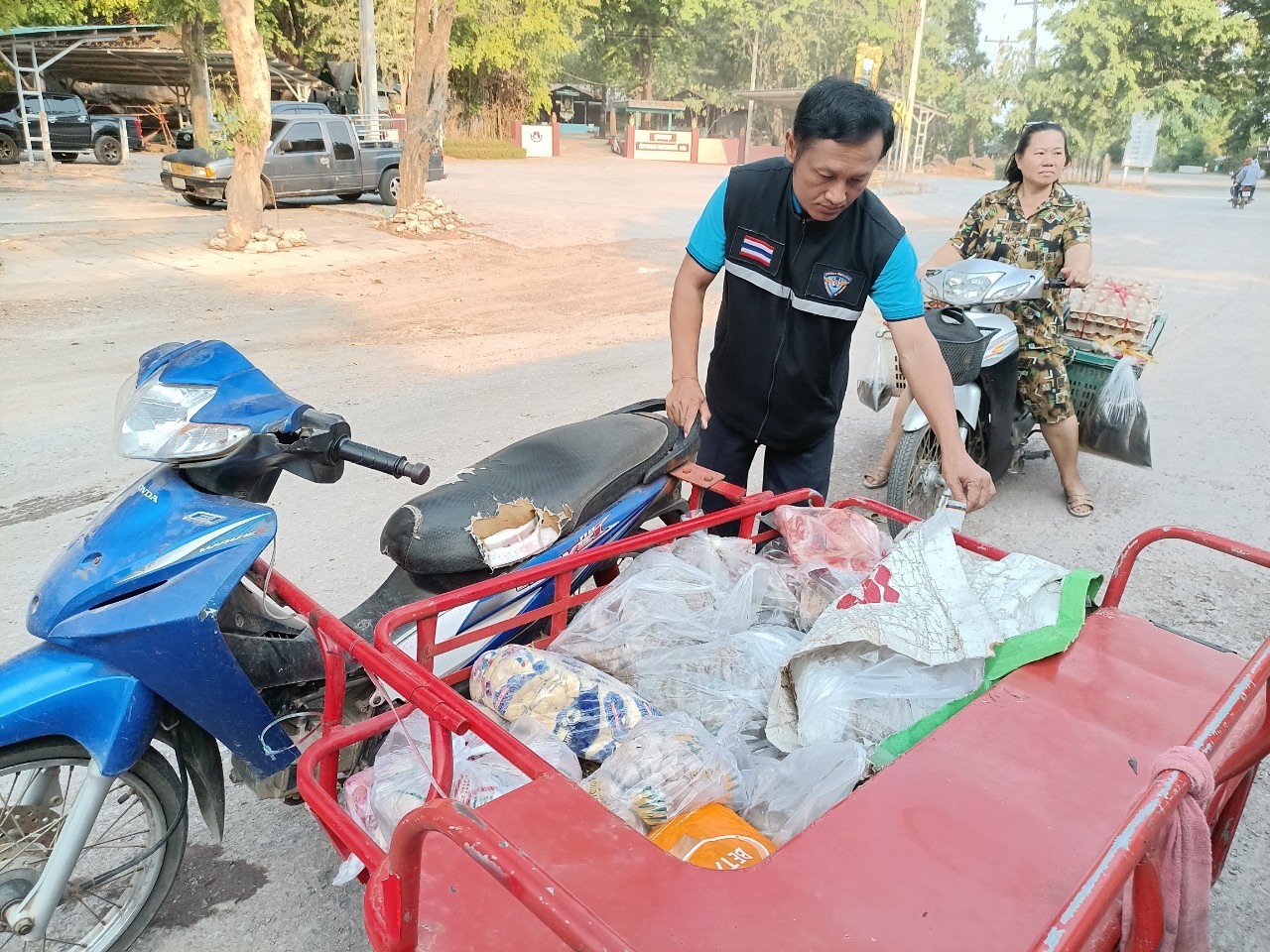 ตรวจบูรณาการ ป้องกันการลักลอบนำเข้า-ส่งออกสินค้าประมง ณ จุดผ่านแดนตาพระยา
