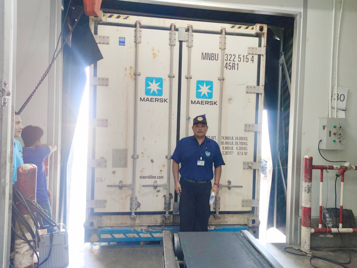 ร่วมกับศูนย์บริหารจัดการด่านตรวจประมงเขต 5 สมุทรสาคร(Contract point) ตรวจปล่อยตู้คอนเทนเนอร์ ณ สถานประกอบการปลายทาง(30 เมษายน 2567)..คลิก