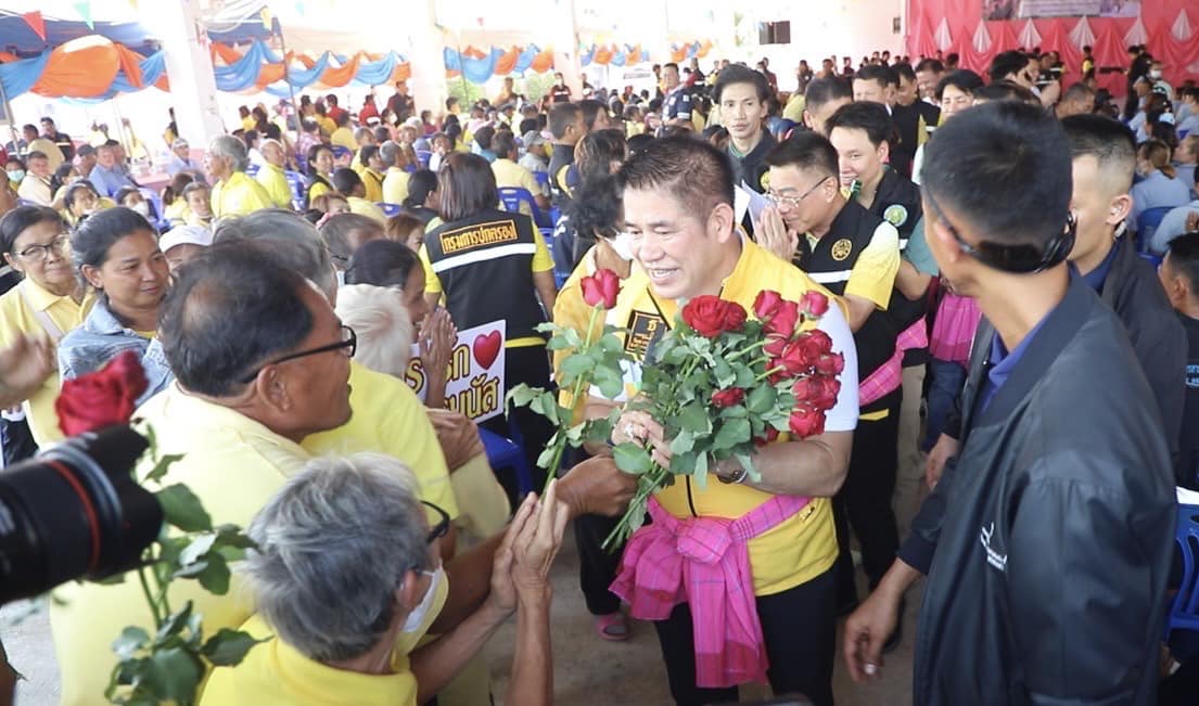 ร่วมให้การต้อนรับ ร้อยเอก ธรรมนัส พรหมเผ่า รัฐมนตรีว่าการกระทรวงเกษตรและสหกรณ์