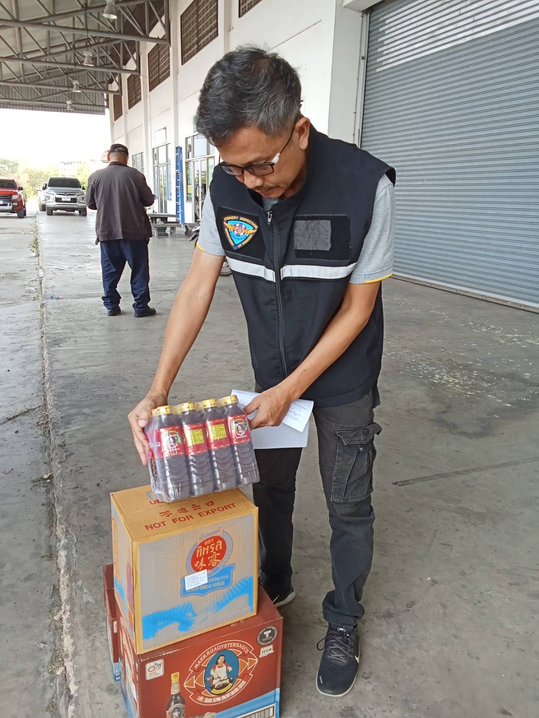 6 พฤษภาคม 2567 ด่านตรวจประมงมุกดาหาร ตรวจสอบสินค้าประมงส่งออกไปยัง สปป. ลาว ณ สะพานมิตรภาพไทย - ลาว แห่งที่ 2 จังหวัดมุกดาหาร..คลิก