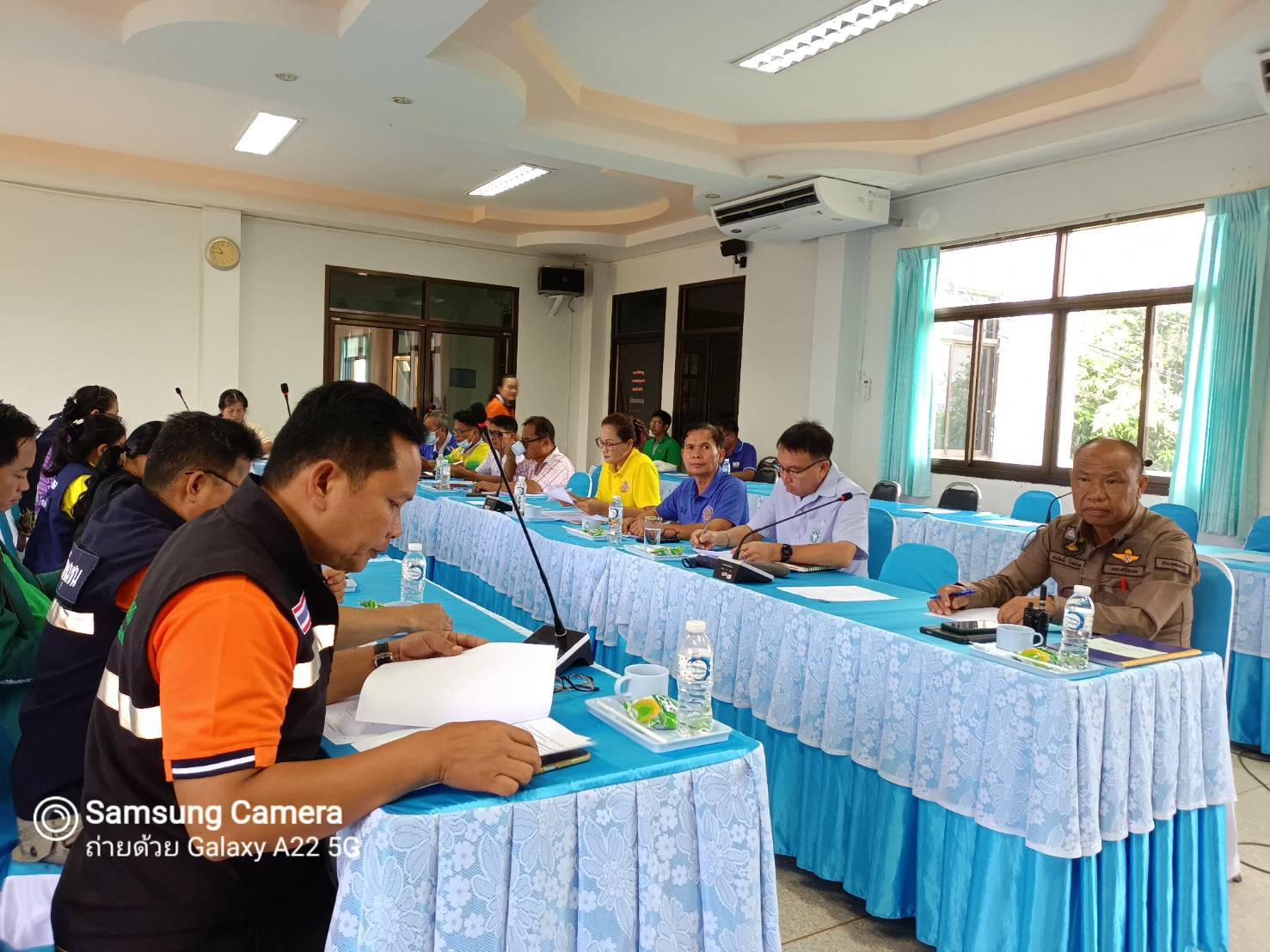 ประชุมเพื่อเตรียมความพร้อมในการจัดงานโครงการคลินิกเกษตรเคลื่อนที่..คลิก