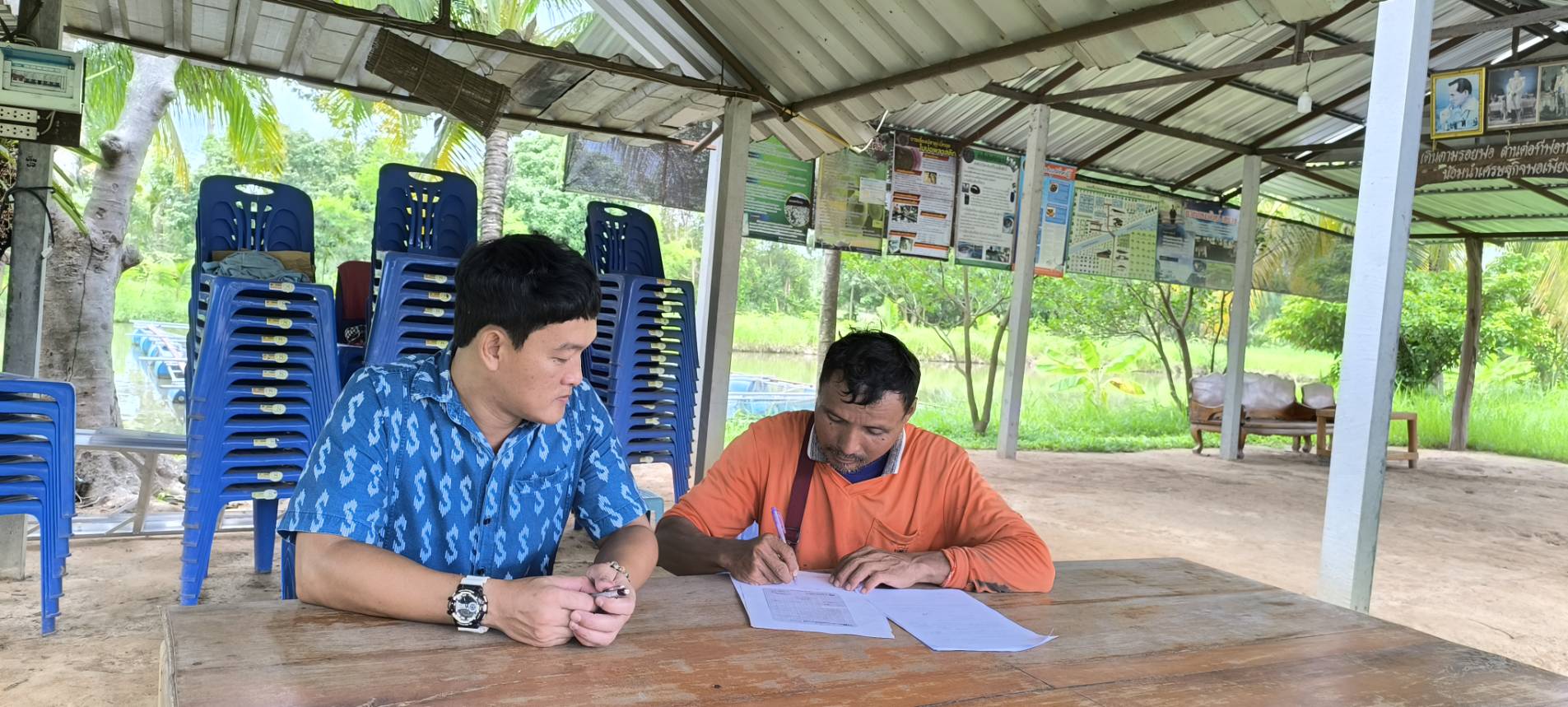 เข้าตรวจเยี่ยมศูนย์เรียนรู้การเพิ่มประสิทธิภาพการผลิตสินค้าเกษตร(ศพก. หลัก)..คลิก