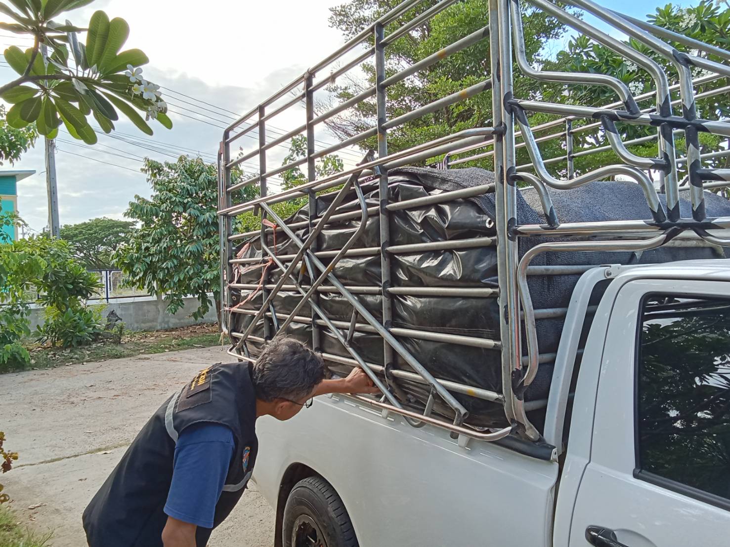 22 พ.ค. 2567 ด่านตรวจประมงมุกดาหาร ตรวจสอบสินค้าประมงส่งออกไปยัง สปป. ลาว ณ สะพานมิตรภาพไทย - ลาว แห่งที่ 2 จังหวัดมุกดาหาร..คลิก