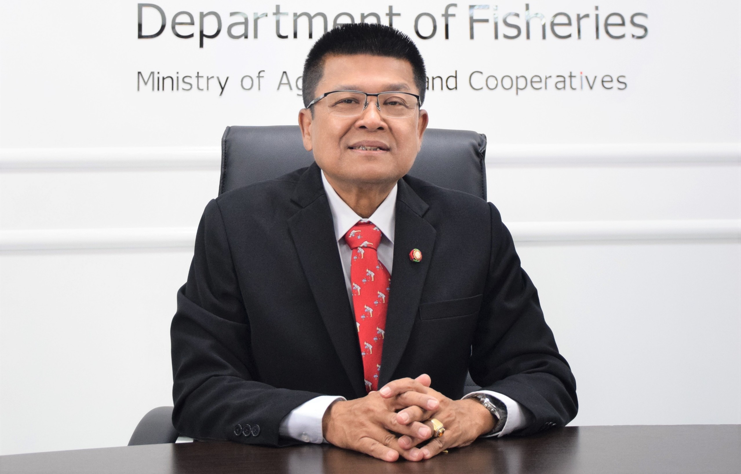 กรมประมง เชิญชวนผู้สนใจเข้าร่วมประกวดปลาสวยงามและการจัดตู้พรรณไม้น้ำ  งานประมงน้อมเกล้าฯ ครั้งที่ 34  ชิงถ้วยพระราชทานสมเด็จพระเจ้าน้องนางเธอ เจ้าฟ้าจุฬาภรณวลัยลักษณ์ อัครราชกุมารี และถ้วยประทานพระเจ้าวรวงศ์เธอ พระองค์เจ้าสิริภาจุฑาภรณ์..คลิก