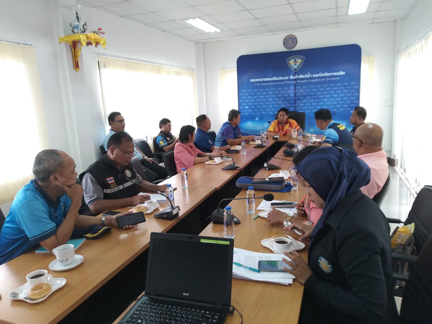 ภาพกิจกรรมเข้าร่วมประชุมจังหวัดเขตตรวจราชการที่ 7..คลิก