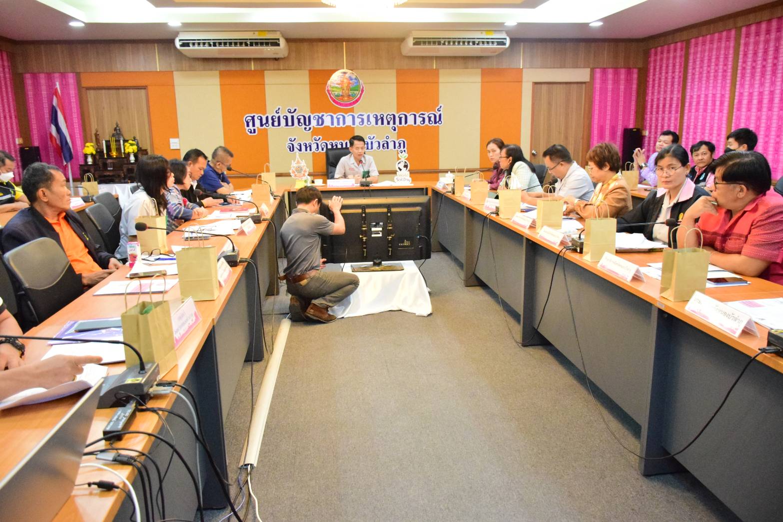 เข้าร่วมประชุมการเตรียมชี้แจงงบประมาณรายจ่ายประจำปีงบประมาณ พ.ศ.๒๕๖๘..คลิก