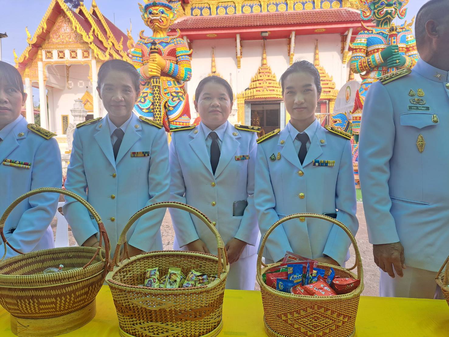 วันคล้ายวันสวรรคตพระบาทสมเด็จพระปรเมนทรมหาอานันทมหิดล พระอัฐมรามาธิบดินทร