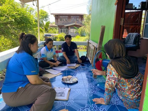 สำนักงานประมงพื้นที่กรุงเทพมหานคร ลงพื้นที่รับคำขอขึ้นทะเบียนจัดตั้งองค์กรชุมชนประมงท้องถิ่น กลุ่มผู้เลี้ยงสัตว์น้ำจืด