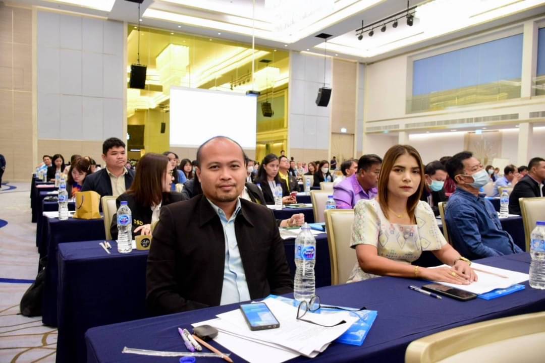 ประชุมปรึกษาหารือร่วมกันกับบุคคลจากภาคส่วนต่างๆในจังหวัดนครสวรรค์เกี่ยวกับแผนพัฒนาจังหวัดนครสวรรค์ (พ.ศ 2566 - 2570) ฉบับทบทวน ประจำปี พ.ศ 2569..คลิก
