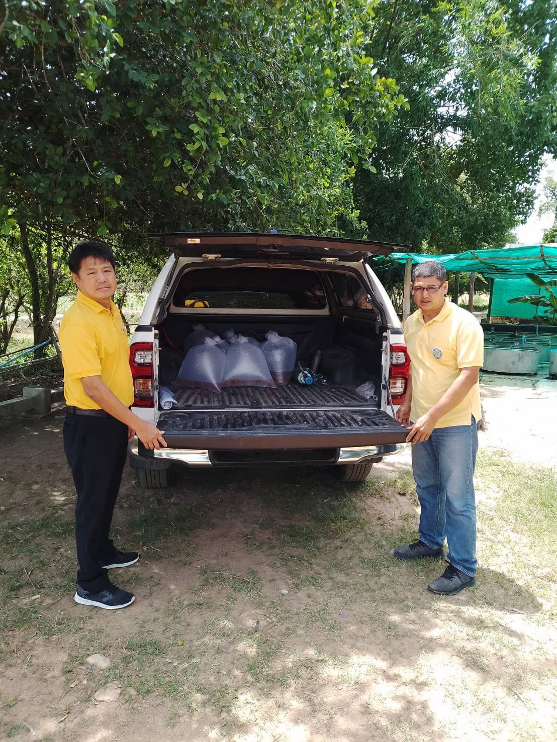 ลงพื้นที่ติตามการดำเนินงานโครงการส่งเสริมการเพาะเลี้ยงปลาสวยงาม