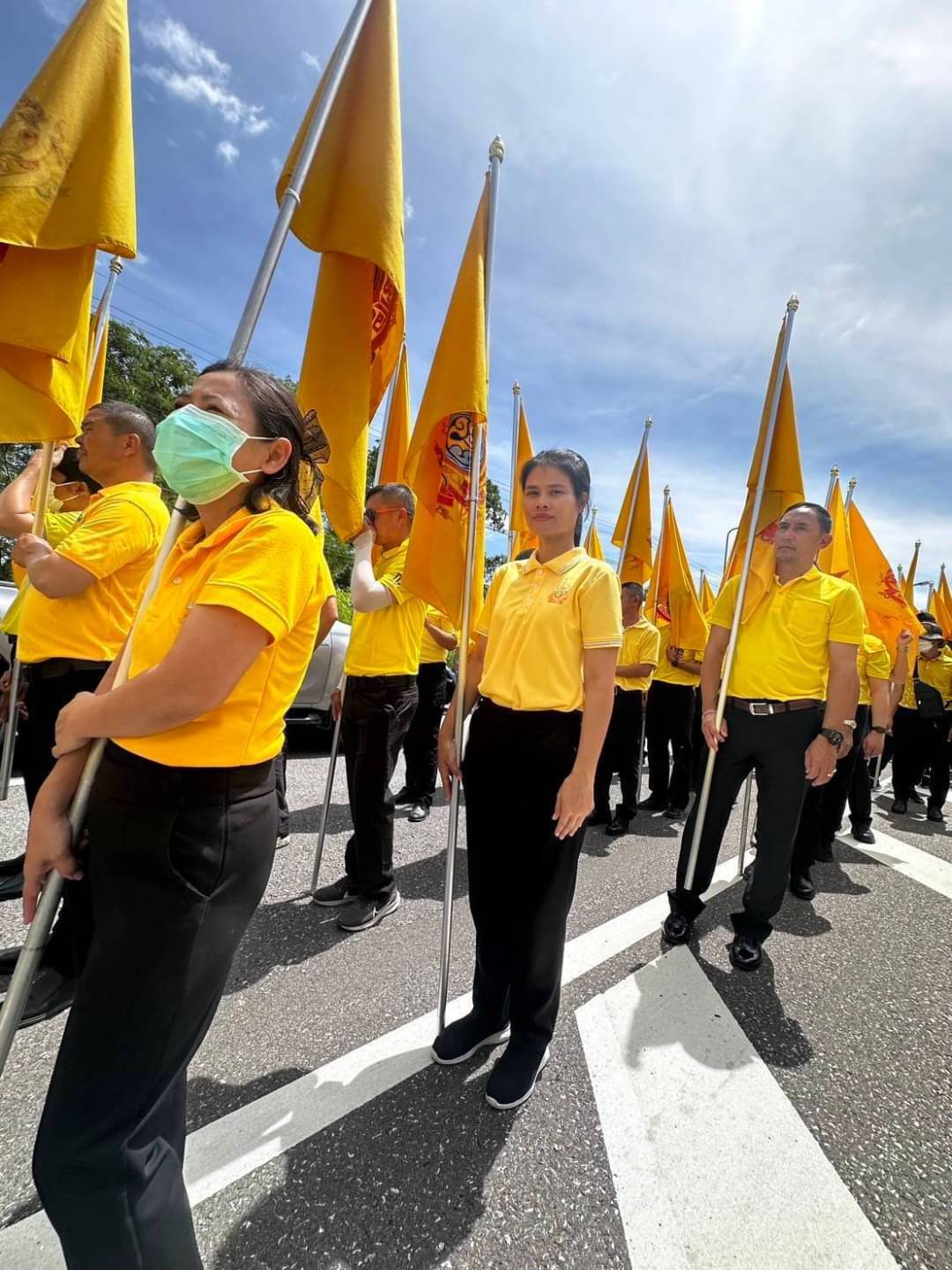 เข้าร่วมกิจกรรมเดิน วิ่ง ปั่น ธงตราสัญลักษณ์งานเฉลิมพระเกียรติ พระบาทสมเด็จพระเจ้าอยู่หัว เนื่องในโอกาสพระราชพิธีมหามงคลเฉลิมพระชนมพรรษา 6 รอบ 28 กรกฎาคม 2567 เพื่อส่งมอบธงตราสัญลักษณ์ต่อให้จังหวัดอุทัยธานี..คลิก