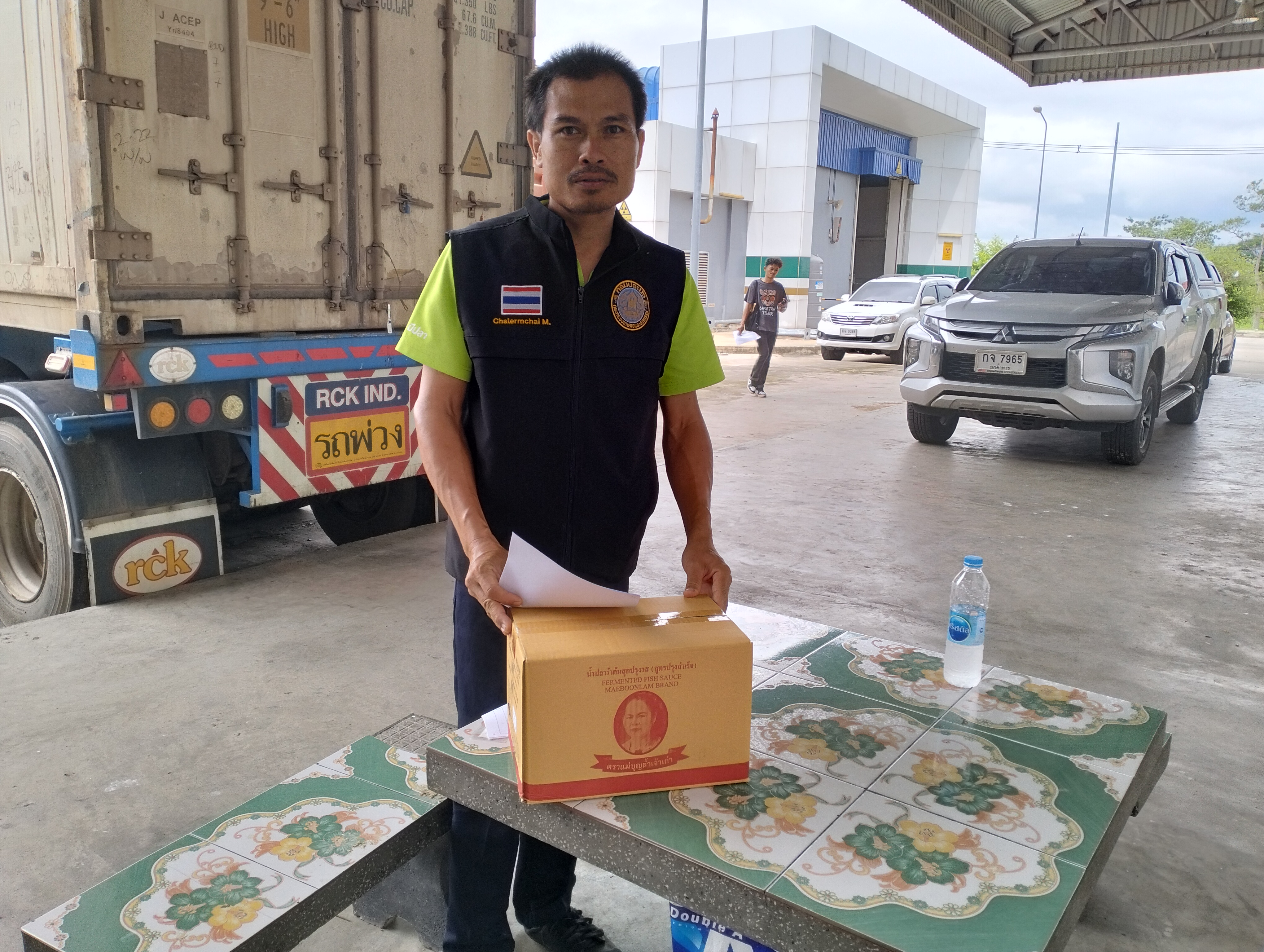 27 มิถุนายน 2567 ด่านตรวจประมงมุกดาหาร ตรวจสอบสินค้าประมงส่งออกไปยัง สปป. ลาว ณ สะพานมิตรภาพไทย - ลาว แห่งที่ 2 จังหวัดมุกดาหาร..คลิก