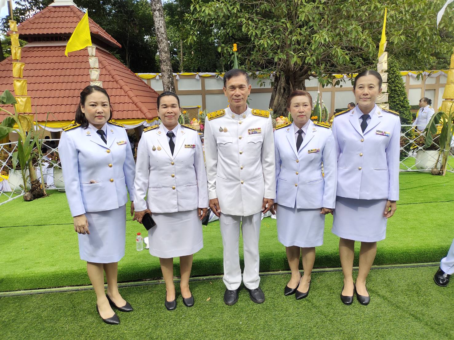 ประมงอุบล ร่วมพิธีเสกน้ำพระพุทธมนต์ศักดิ์สิทธิ์ ทูลเกล้าฯ ถวายพระบาทสมเด็จพระเจ้าอยู่หัว เนื่องในโอกาสพระราชพิธีมหามงคลเฉลิมพระชนมพรรษา ๖ รอบ ๒๘ กรกฎาคม ๒๕๖๗แ..คลิก