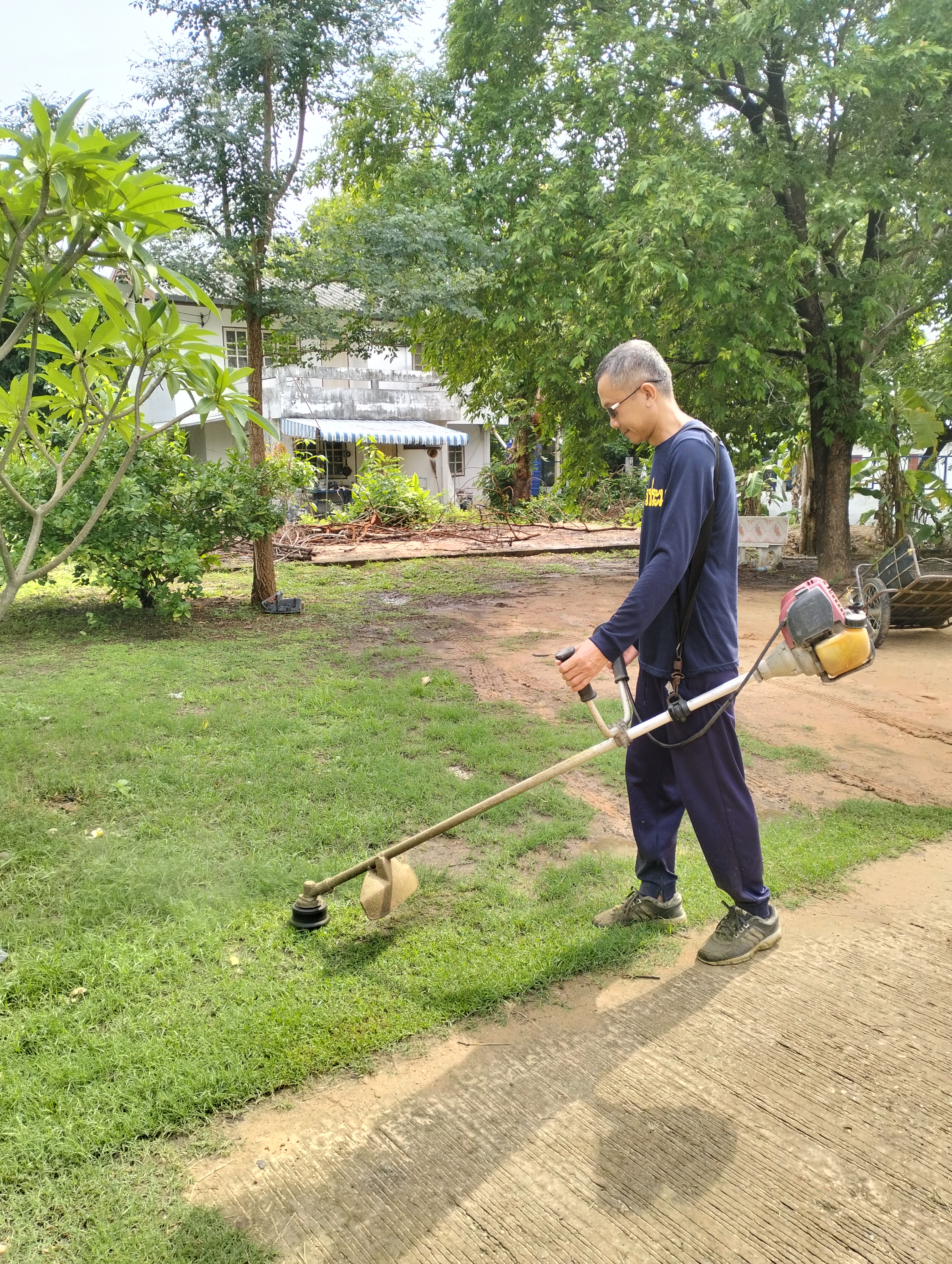 4 กรกฎาคม 2567 ด่านตรวจประมงมุกดาหารจัดกิจกรรมวันต้นไม้ประจำปีของชาติ พ.ศ. ๒๕๖๗ ณ บริเวณด่านตรวจประมงมุกดาหาร จังหวัดมุกดาหาร..คลิก