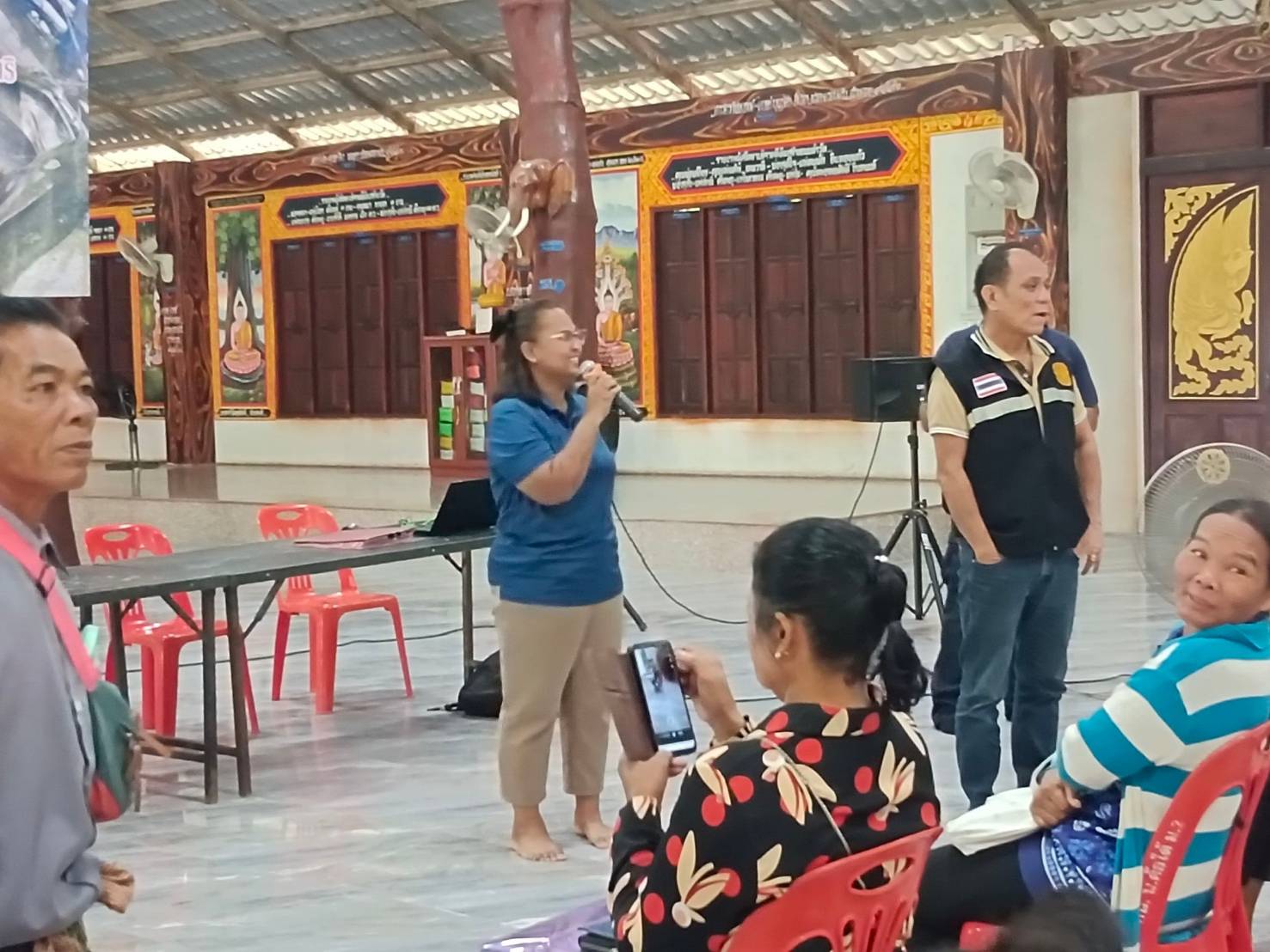 จัดอบรมเกษตรกรโครงการส่งเสริมการเลี้ยงปลาดุกลูกผสมในกระชังบก ภายใต้โครงการพัฒนาพื้นที่บริเวณหนองอึ่งอันเนื่องมาจากพระราชดำริ ประจำปีงบประมาณ 2567..คลิก