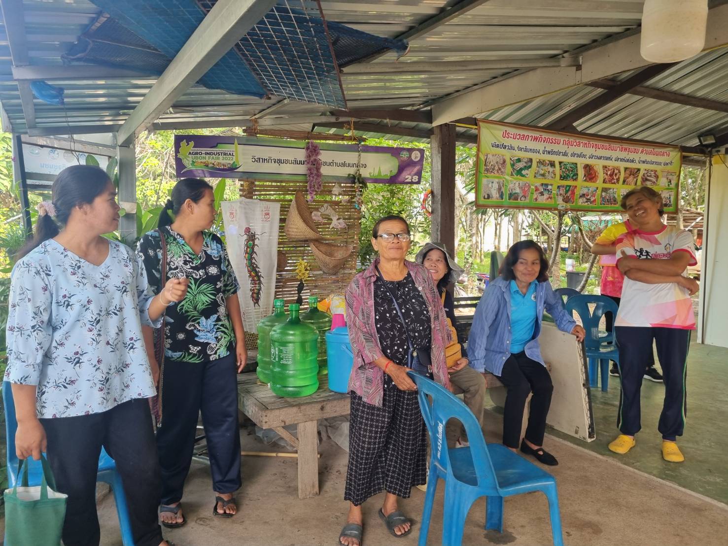 ประมงอุบลฯ ดำเนินงานตามแผนงานโครงการพัฒนาอาชีพการเพาะเลี้ยงปลาตะเพียนขาวในบ่อดิน งบกลุ่มจังหวัดภาคตะวันออกเฉียงเหนือตอนล่าง 2 ประจำปีงบประมาณ 2567 อ.พิบูลมังสาหาร..คลิก