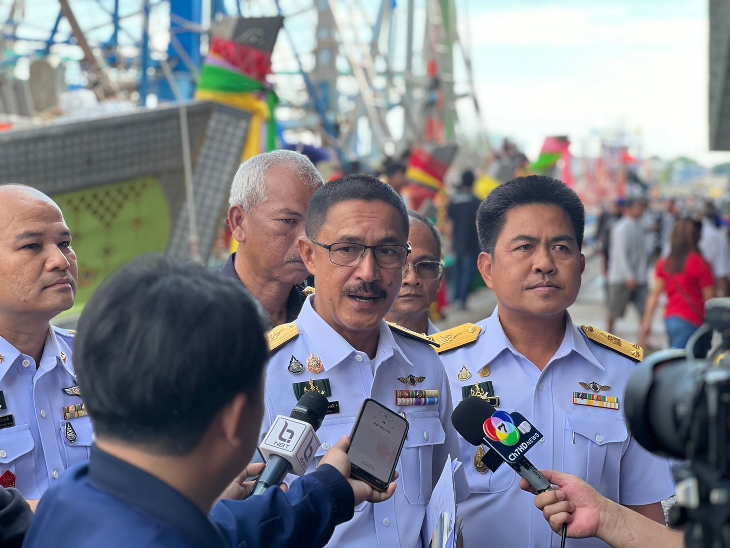 กิจกรรมการต้อนรับเรือประมงที่มีการย้ายพื้นที่จากทะเลฝั่งอันดามันมายังอ่าวไทย