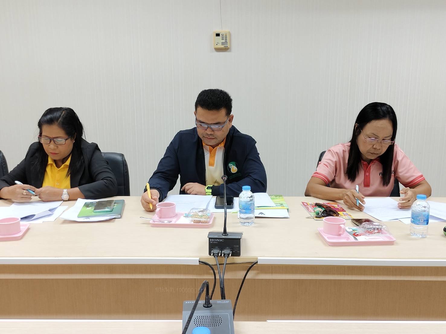 นักวิชาการประมงปฏิบัติการ เข้าร่วมประชุมคณะทำงานพัฒนาอาชีพ ตามแผนพัฒนาพื้นที่ลุ่มน้ำปากพนังอันเนื่องมาจากพระราชดำริ  พ.ศ. 2565 - 2570 ประจำปีงบประมาณ พ.ศ. 2567 ครั้งที่ 2/2567..คลิก