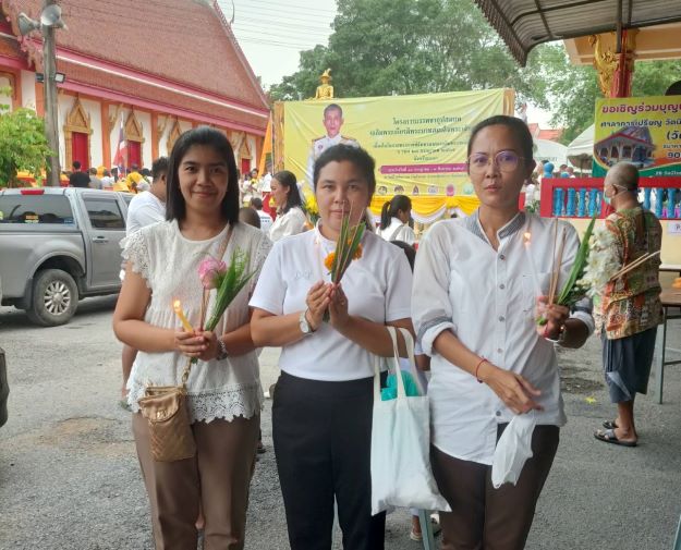 เทศกาลวันอาสาฬหบูชาและเข้าพรรษา..คลิก
