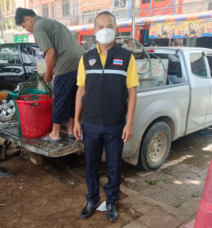 เจ้าหน้าที่ศูนย์บริหารจัดการด่านตรวจประมงเขต 1 (เชียงราย) ตรวจสอบสินค้าประมง ส่งออกไปยังสาธารณรัฐประชาธิปไตยประชาชนลาว และสาธารณรัฐแห่งสหภาพเมียนมาร์..คลิก