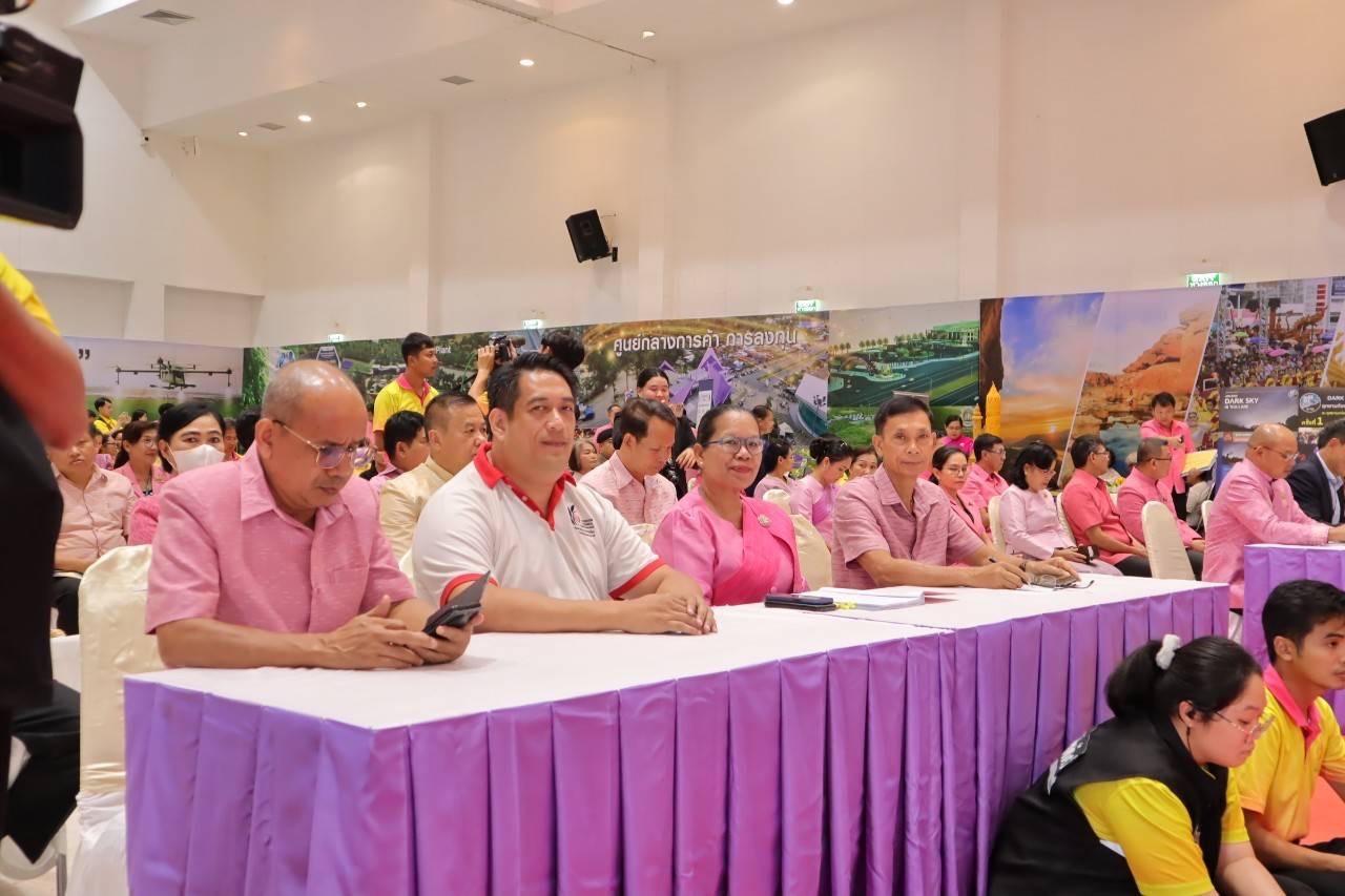 ประมงอุบลฯ เข้าร่วมนำเสนอขอรับรางวัลเลิศรัฐ หมวด 3 ด้านการมุ่งเน้นผู้รับบริการและผู้มีส่วนได้ส่วนเสีย ประจำปี 2567..คลิก