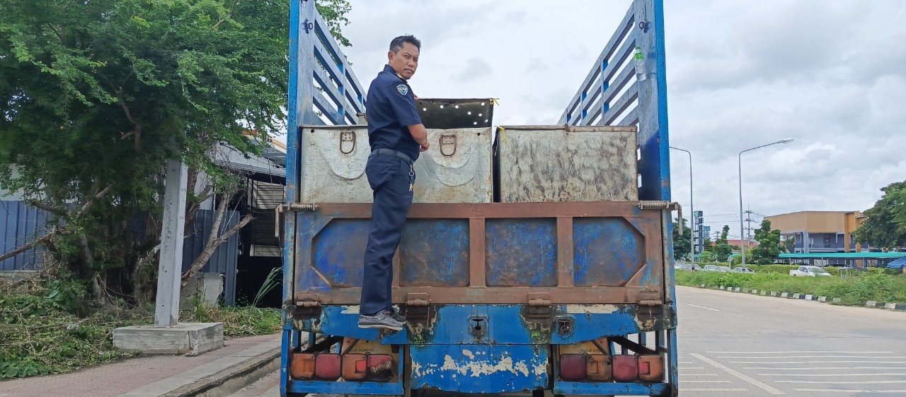 ตรวจสินค้าประมงที่นำเข้า ส่งออก ทางจุดผ่านแดนถาวรบ้านคลองลึก