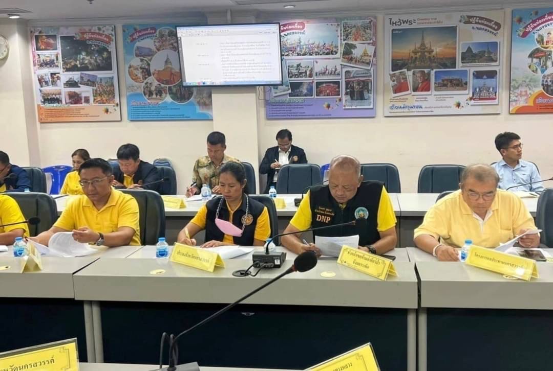 ประชุมเตรียมความพร้อมในการเดินทางมาติดตามการพัฒนาพื้นที่บึงบอระเพ็ด เพื่อติดตามสถานการณ์น้ำและแนวทางบริหารจัดการน้ำในพื้นที่บึงบอระเพ็ด..คลิก
