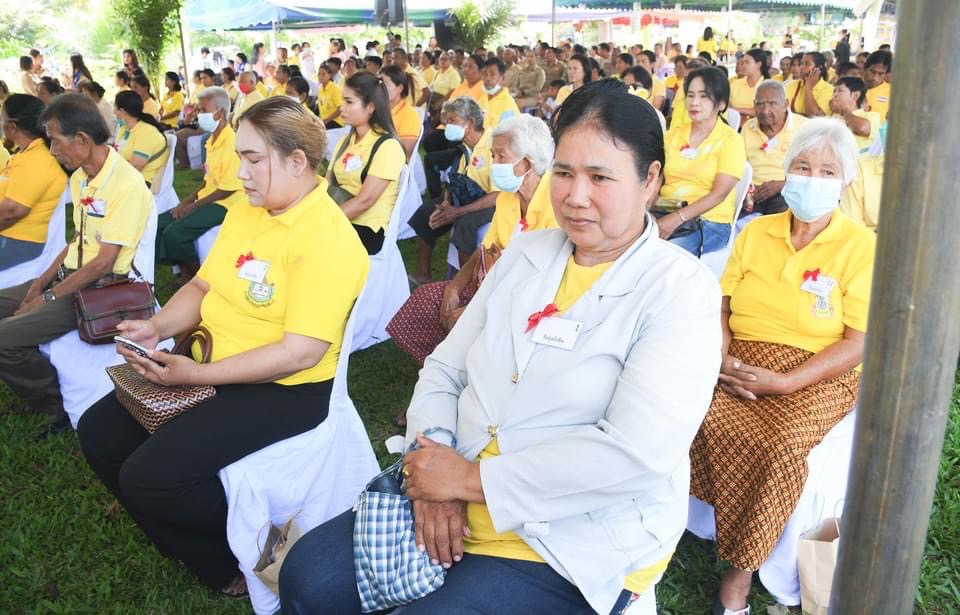 ประมงอำเภอควนขนุน พร้อมด้วย นักวิชาการประมงปฏิบัติการ  และเจ้าหน้าที่สำนักงานประมงจังหวัดพัทลุง ร่วมกิจกรรมโครงการหน่วยบำบัดทุกข์ บำรุงสุข สร้างรอยยิ้มให้กับประชาชน ประจำปีงบประมาณ พ.ศ. 2567 ณ วิทยาลัยการงานอาชีพควนขนุน  หมู่ที่ 6 ตำบลชะมวง อำเภอควนขนุน จังหวัดพัทลุง..คลิก