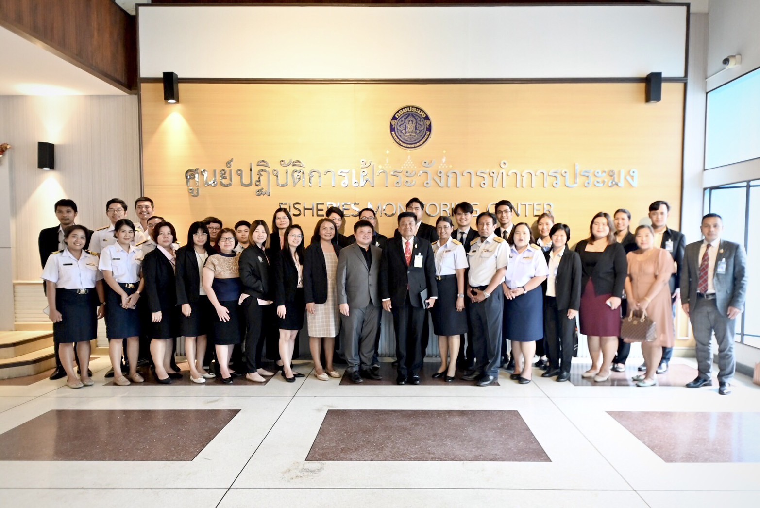 กรมประมงให้การต้อนรับคณะศึกษาดูงานจากสำนักงานเลขาธิการนายกรัฐมนตรี..คลิก