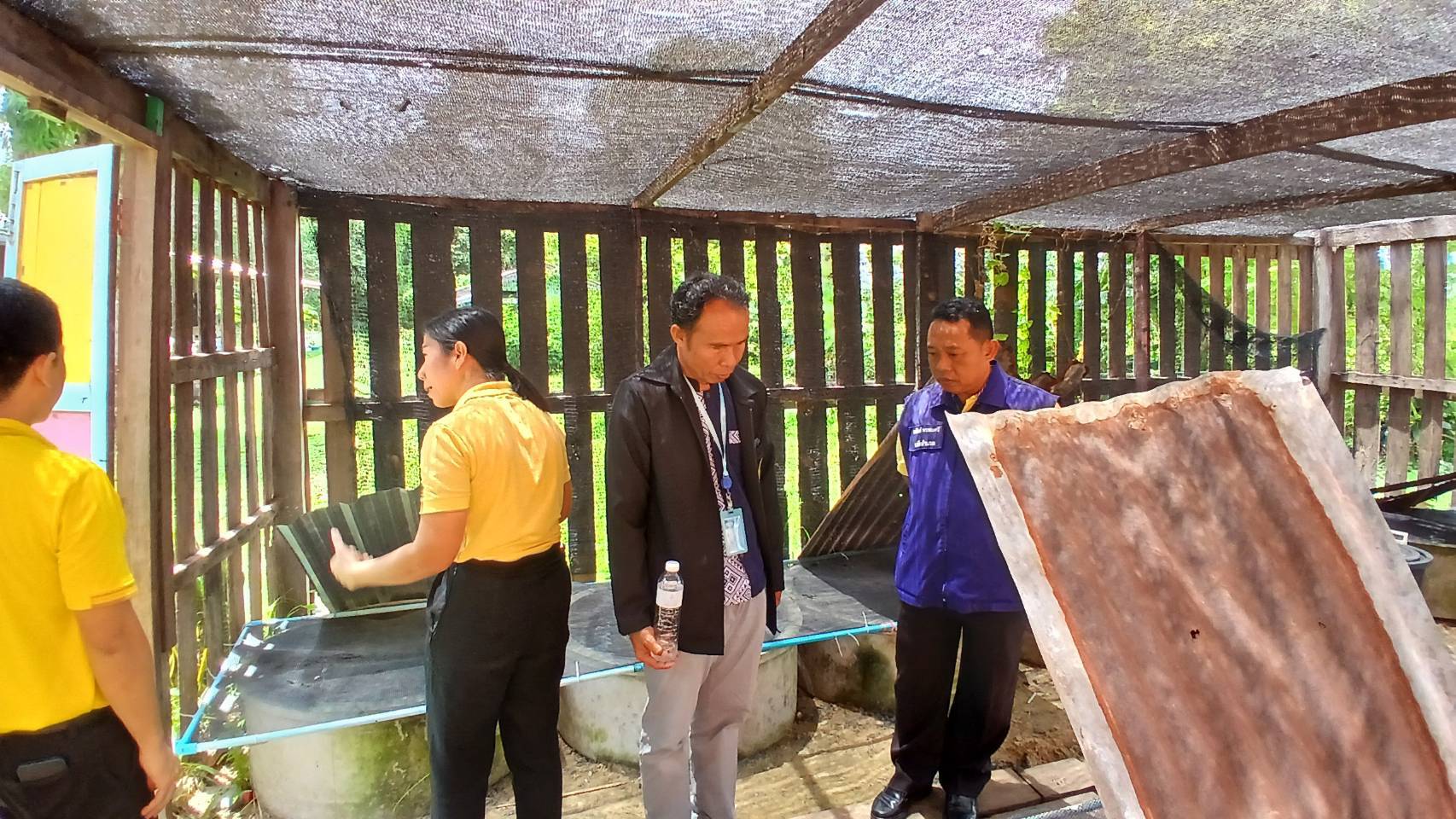 ประมงอำเภอพิบูลมังสาหาร ร่วมให้คำแนะนำการดำเนินโครงการพัฒนาพื้นที่ตามแนวพระราชดำริและหลักปรัชญาของเศรษฐกิจพอเพียง..คลิก