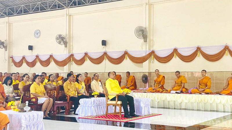 ร่วมพิธีสวดเจริญพระพุทธมนต์ ณ วัดเขาชัยสน อ.เขาชัยสน จ.พัทลุง..คลิก