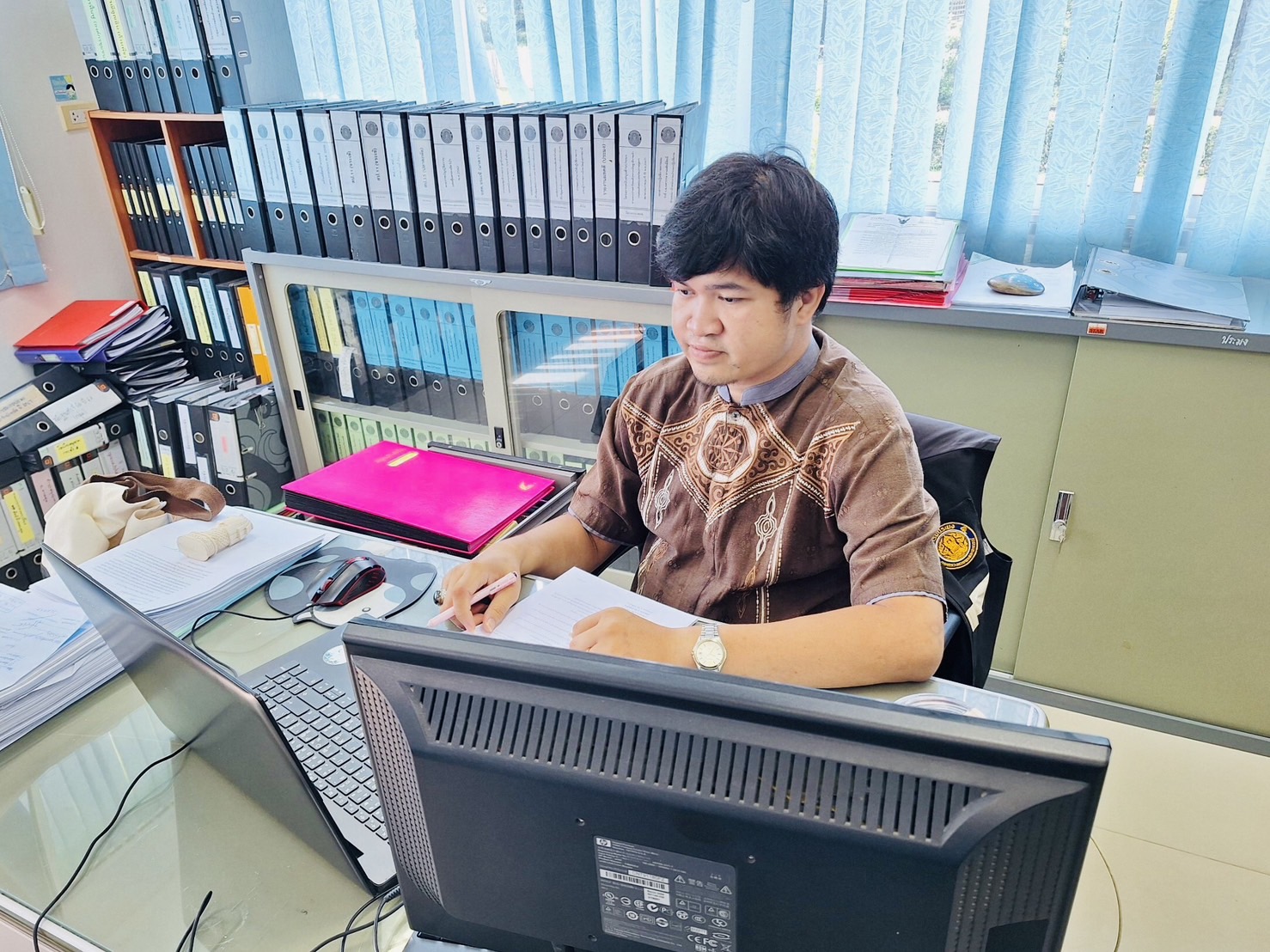 ประมงอุบลฯ ร่วมประชุมการขับเคลื่อนโครงการสร้างความเข้มแข็งกลุ่มการผลิตด้านประมง ผ่านระบบการประชุมทางไกล Zoom meeting..คลิก