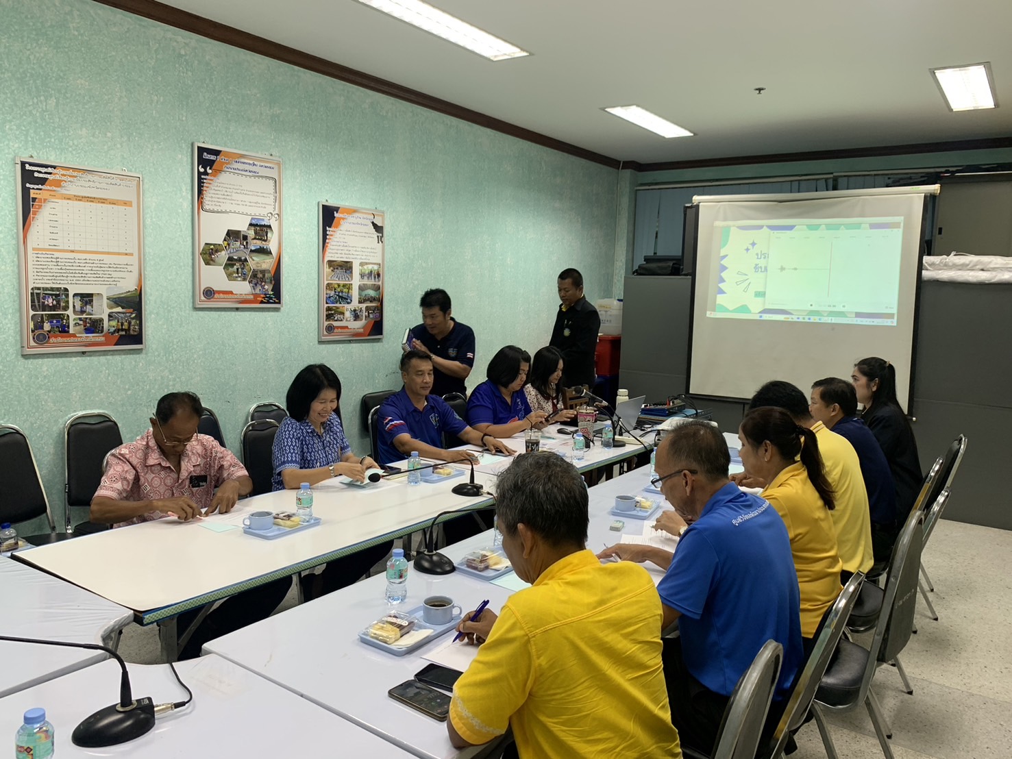 เข้าร่วมประชุมคณะกรรมการขับเคลื่อนนโยบายของกรมประมง จังหวัดระยอง (Fc) ครั้งที่ 7/2567..คลิก
