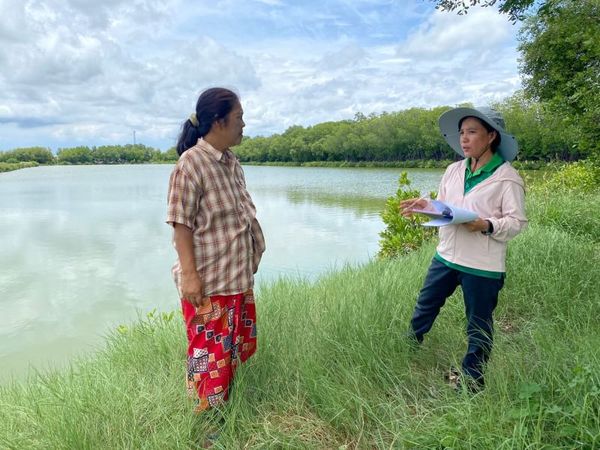 สำนักงานประมงพื้นที่กรุงเทพมหานคร ลงพื้นที่ให้บริการแก่เกษตรกร และให้คำแนะนำการเตรียมความพร้อมรับสถานการณ์อุทกภัยด้านประมง ปี 2567