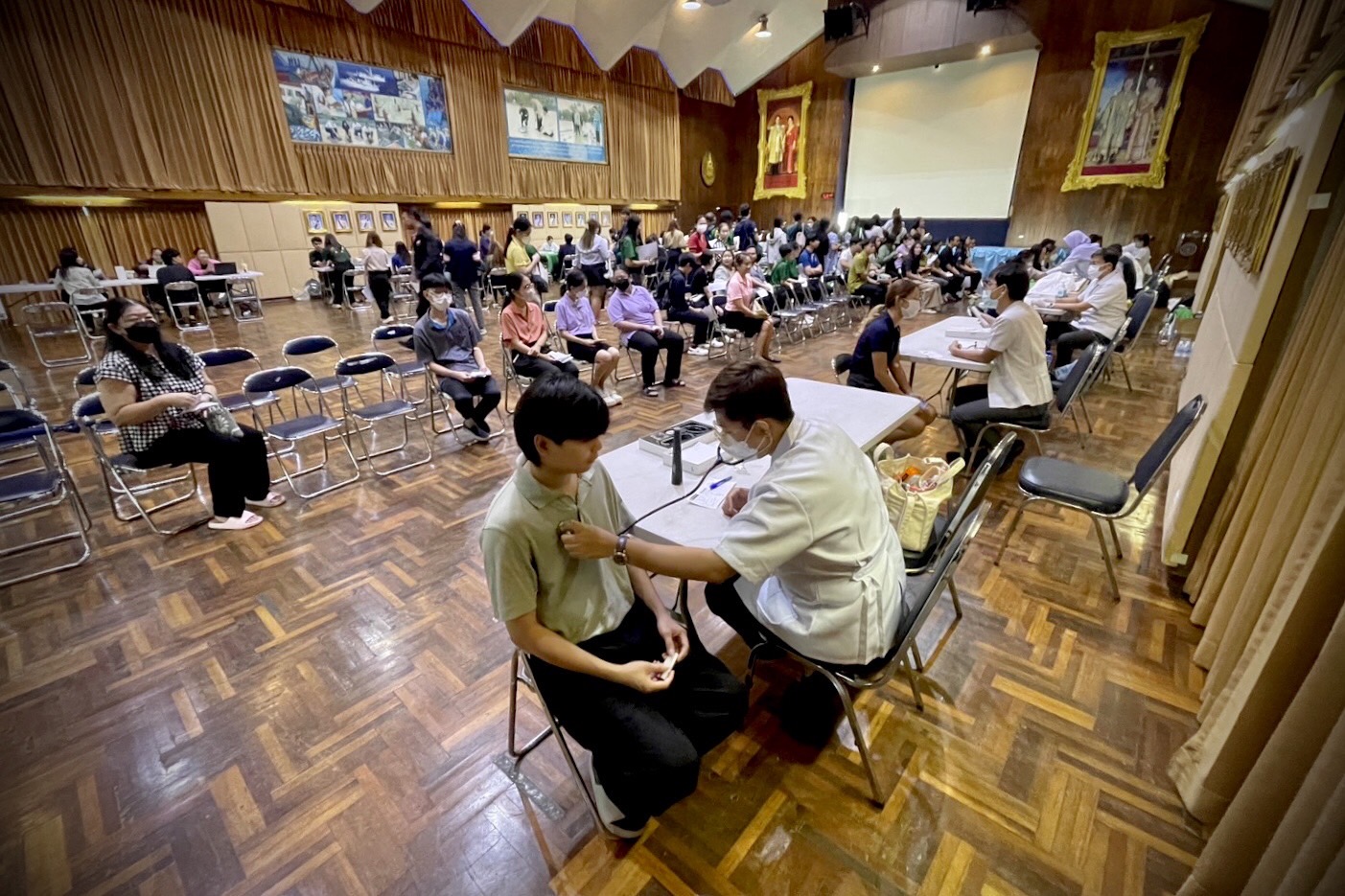 กรมประมง ร่วมกับ สำนักการแพทย์ กรุงเทพมหานคร จัดกิจกรรมตรวจสุขภาพ ตามนโยบายตรวจสุขภาพ 1 ล้านคน..คลิก