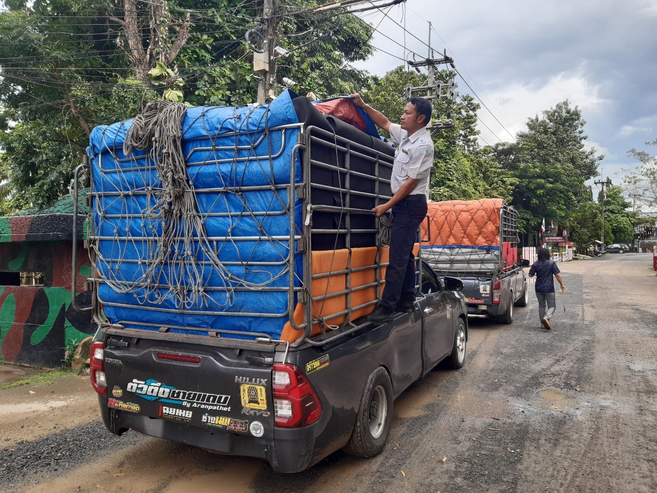ตรวจสินค้าประมงที่นำเข้า ส่งออก ทางจุดผ่อนปรนทางการค้าบ้านหนองปรือ