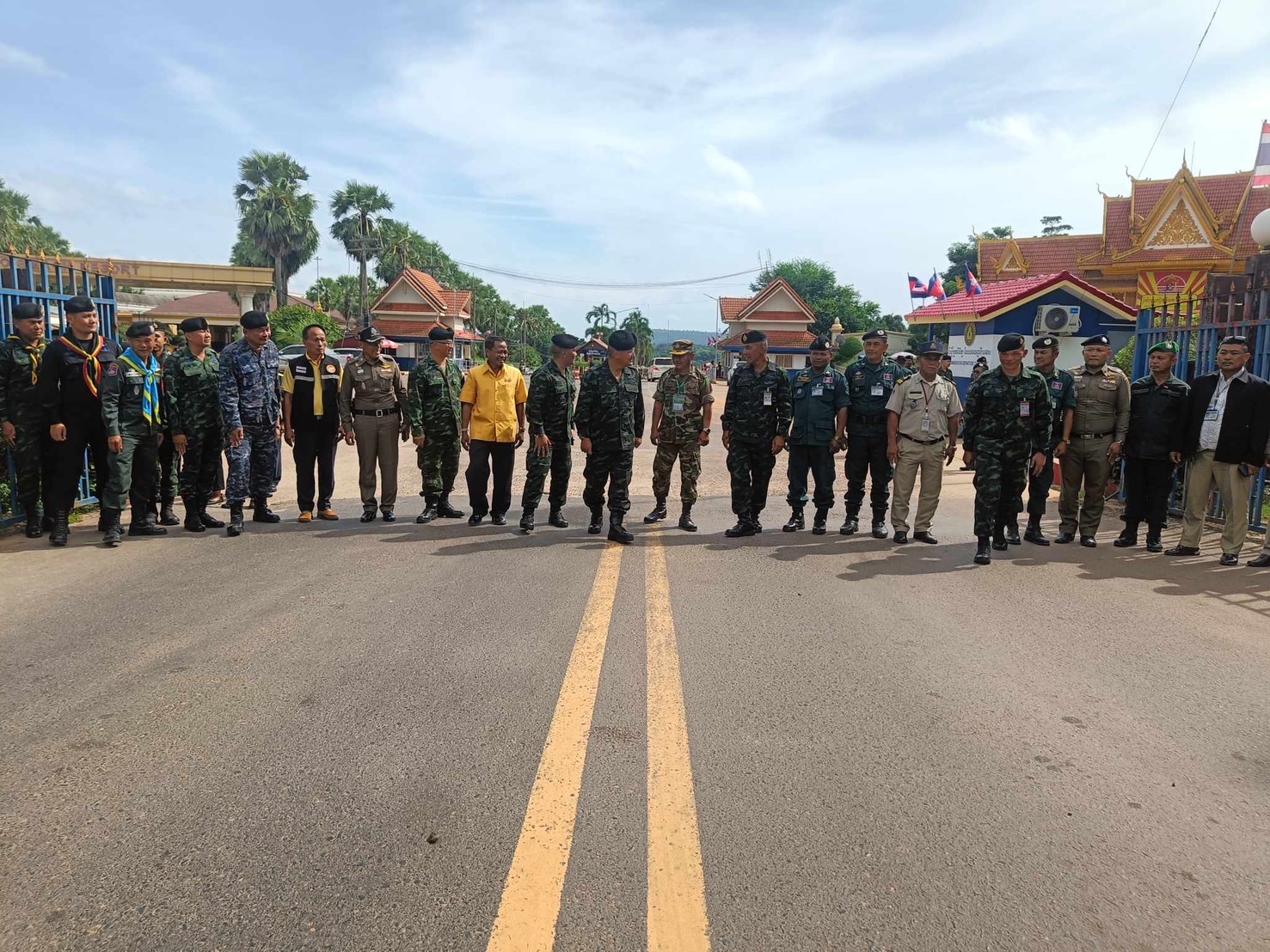 ร่วมให้การต้อนรับพลโท ณัฐพงษ์ เพราแก้ว เจ้ากรมกิจการชายแดนทหาร และคณะฯ..คลิก