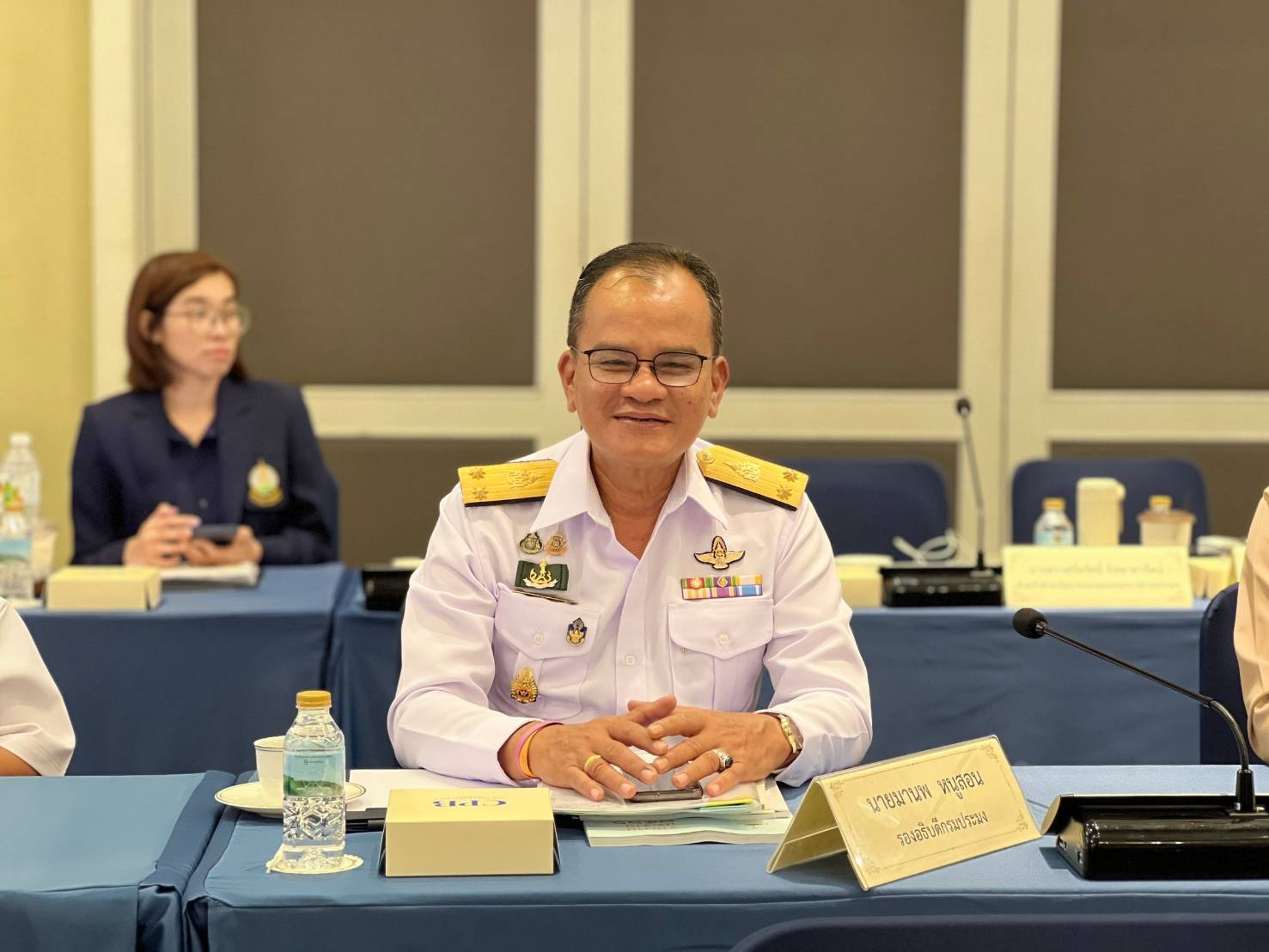 นายมานพ หนูสอน รองอธิบดีกรมประมง เข้าร่วมประชุมคณะกรรมการบริหารมูลนิธิโครงการหลวง ครั้งที่ 2/2567 เพื่อรับทราบผลความก้าวหน้าการดําเนินงานของมูลนิธิโครงการหลวง ประจำปี พ.ศ. 2567 