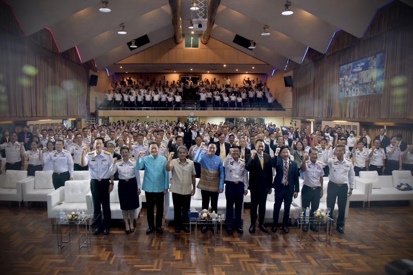 ประมวลภาพ “พิธีเปิดงานวันสถาปนากรมประมง ครบรอบปีที่ 98 นวัตกรรมการประมงไทย ก้าวไปสู่ความมั่นคงและยั่งยืน” และ “พิธีประกาศเกียรติคุณข้าราชการผู้เกษียณอายุราชการ”..คลิก