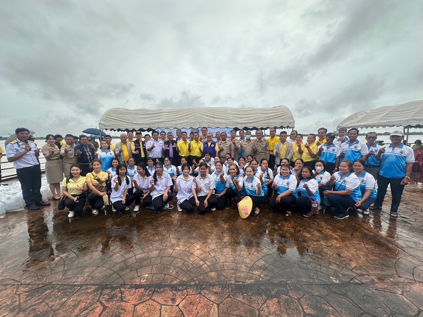 กิจกรรมส่งเสริมและบริหารจัดการทรัพยากรประมงในพื้นที่ลุ่มน้ำพรมแดน โดยการเพาะพันธุ์สัตว์น้ำด้วยชุดเพาะฟักเคลื่อนที่ เพื่อปล่อยสัตว์น้ำแรกฟักลงสู่แม่น้ำโขง