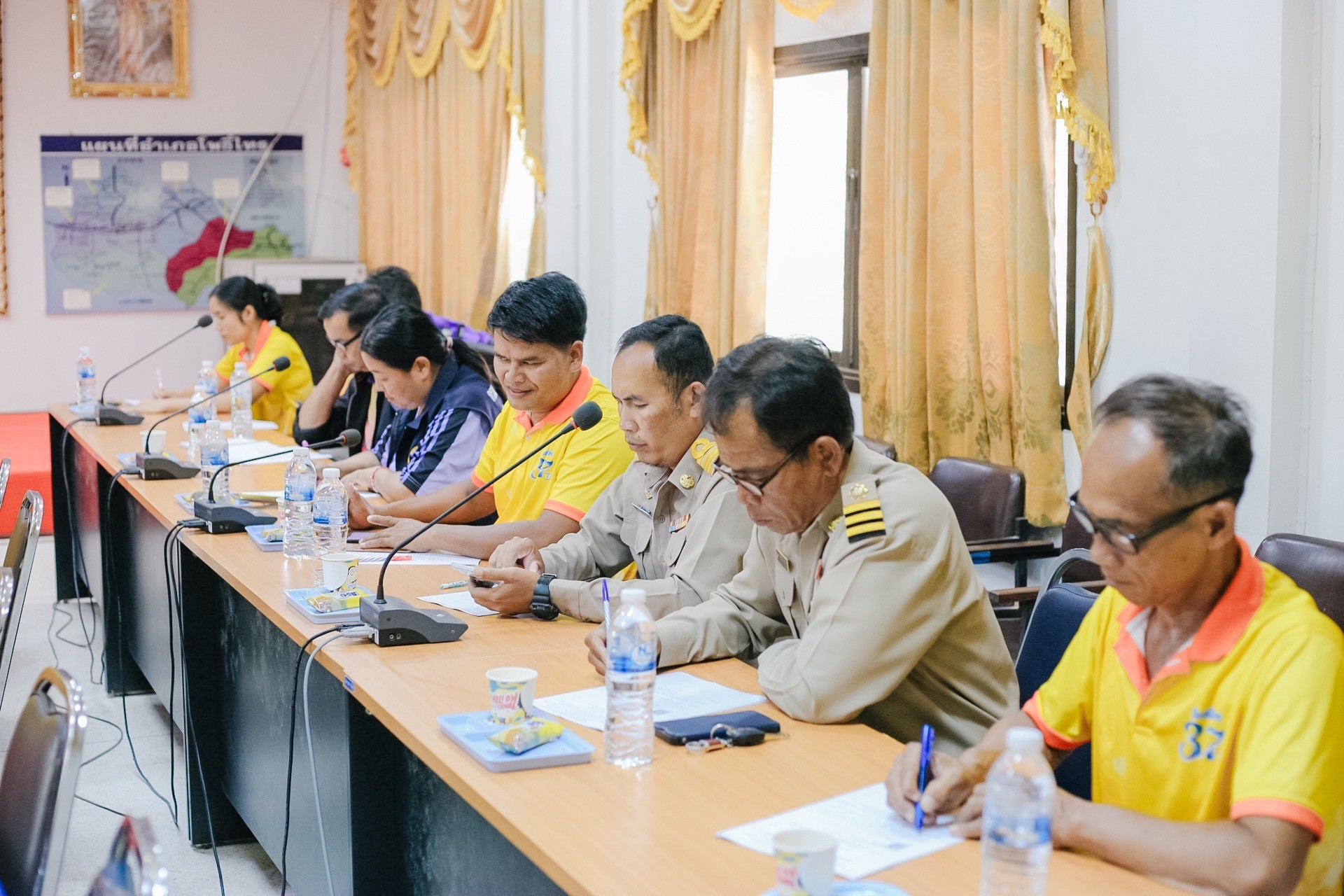 วันที่ 1ตุลาคม 2567 นางสาวปวริศา บุตรนามท้าว ประมงอำเภอโพธิ์ไทร ร่วมประชุมประจำเดือนกำนันผู้ใหญ่บ้าน..คลิก