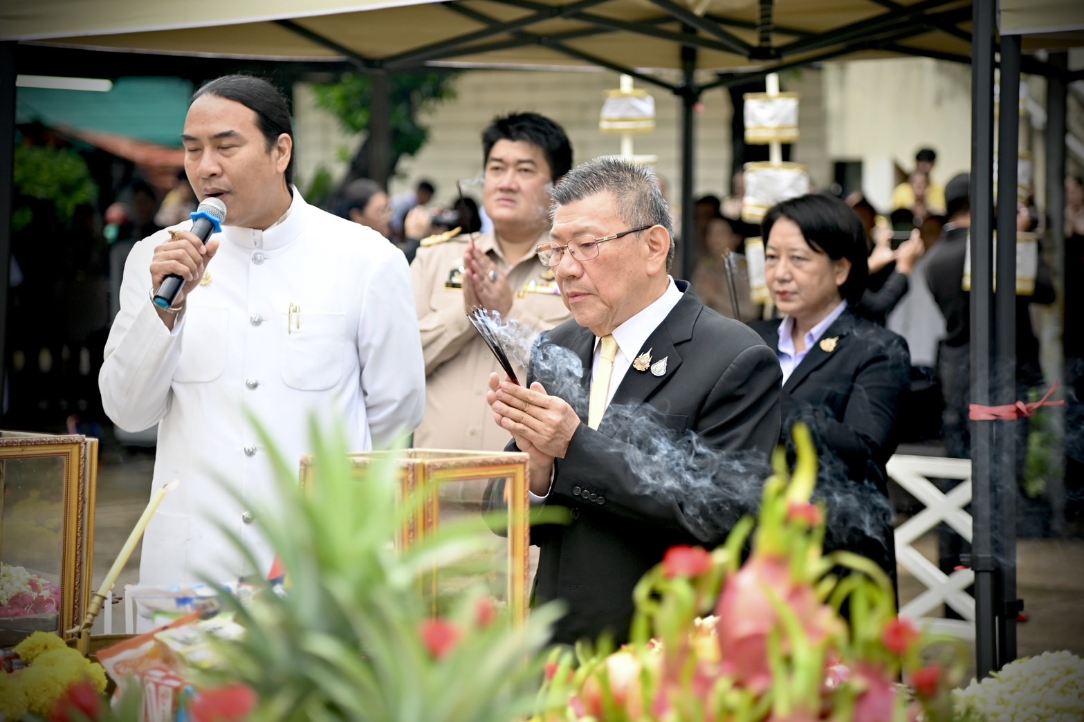 รองอธิบดีกรมประมงร่วมพิธีบวงสรวงสักการะองค์ท้าวมหาพรหม เนื่องในโอกาสวันคล้ายวันสถาปนา อ.ต.ก. ครบรอบ 50 ปี ประจำปี 2567..คลิก