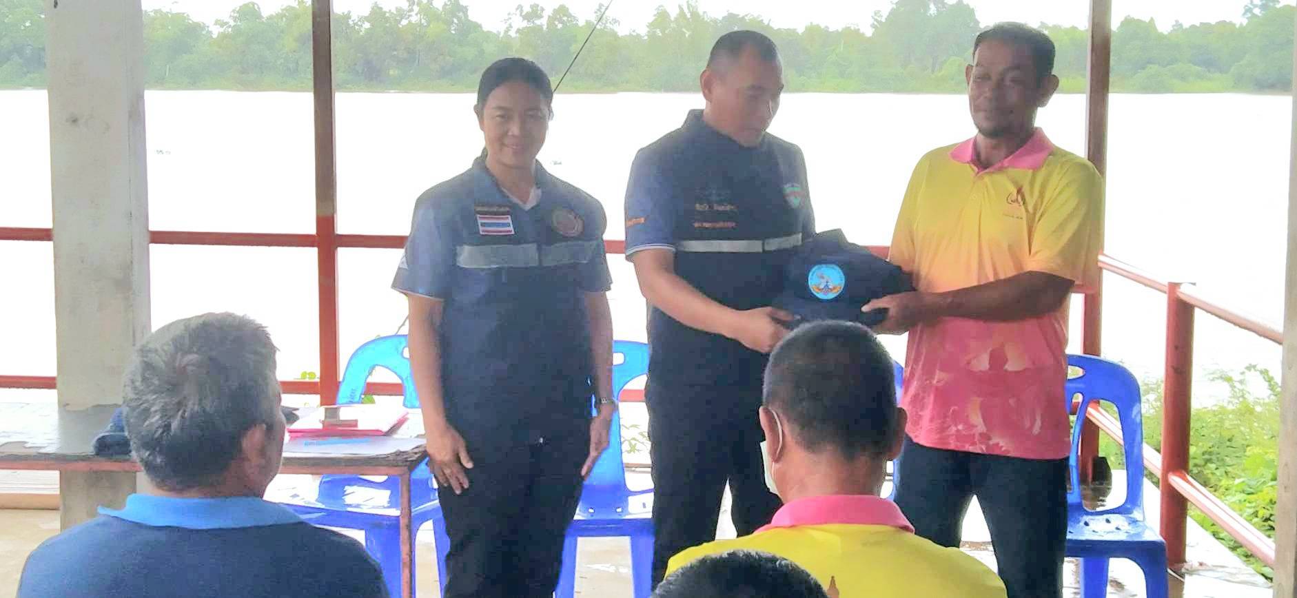 สำนักงานประมงอำเภอวารินชำราบ บูรณางานหน่วยงานกรมประมงตามโครงการเพิ่มประสิทธิภาพผู้ช่วยเหลือการปฏิบัติงานของพนักงานเจ้าหน้าที่ ( ชปพ.ประมง)ประจำปีงบประมาณ 2567..คลิก