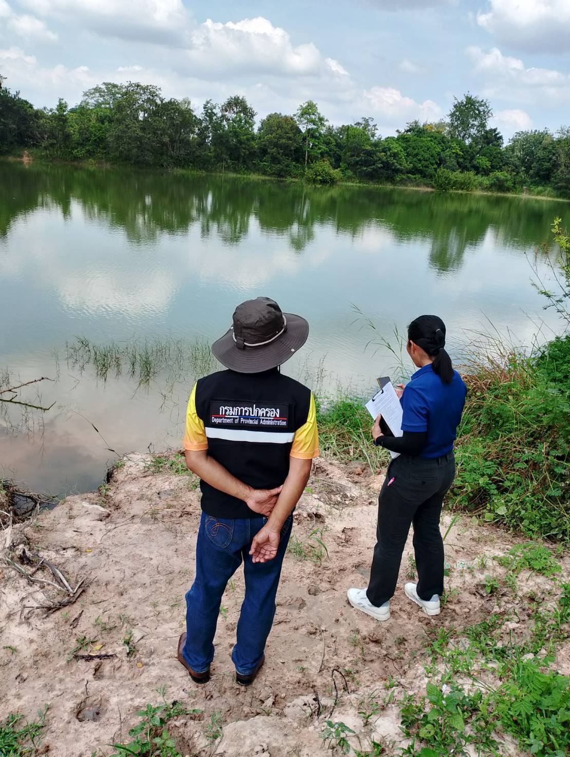  ประมงอำเภอพิบูลมังสาหาร ลงพื้นที่ติดตามข้อมูลแหล่งน้ำชุมชน เพื่อสนับสนุนเข้าร่วมโครงการธนาคารสินค้าเกษตร..คลิก