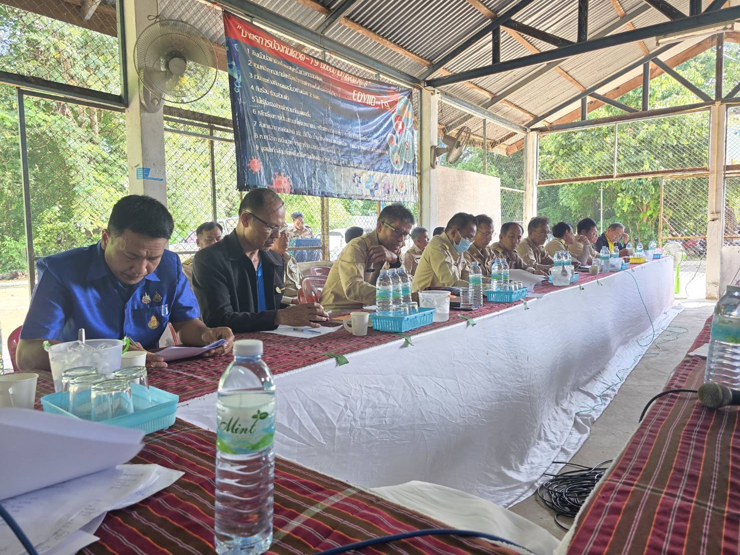 ประมงอำเภอวารินชำราบ ร่วมประชุมสัญจรของคณะกรรมการตำบลคูเมือง อำเภอวารินชำราบ จังหวัดอุบลราชธานี..คลิก