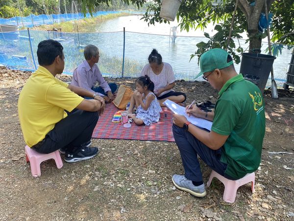 สำนักงานประมงพื้นที่กรุงเทพมหานคร ลงพื้นที่ให้บริการแก่เกษตรกรและผู้ประกอบการด้านการประมง ในพื้นที่เขตวังทองหลางและเขตบางกะปิ